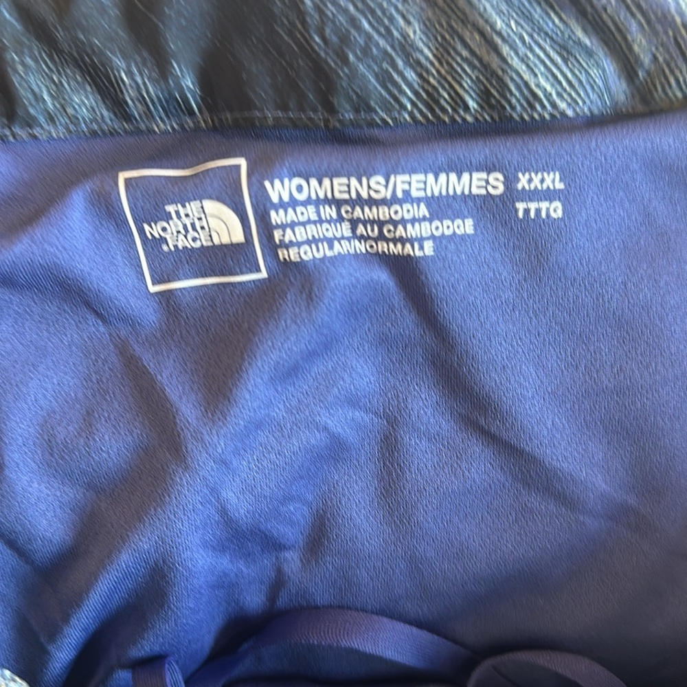 NWT The North Face Blue Patterned Tie Dye Athletic Shorts Zipper Pockets XXXL - Picture 6 of 6